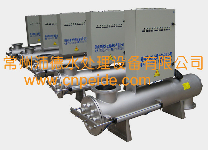 200T/H 固定支架 上置電箱 下進上出 表面亞光 氣動清洗紫外線殺菌器