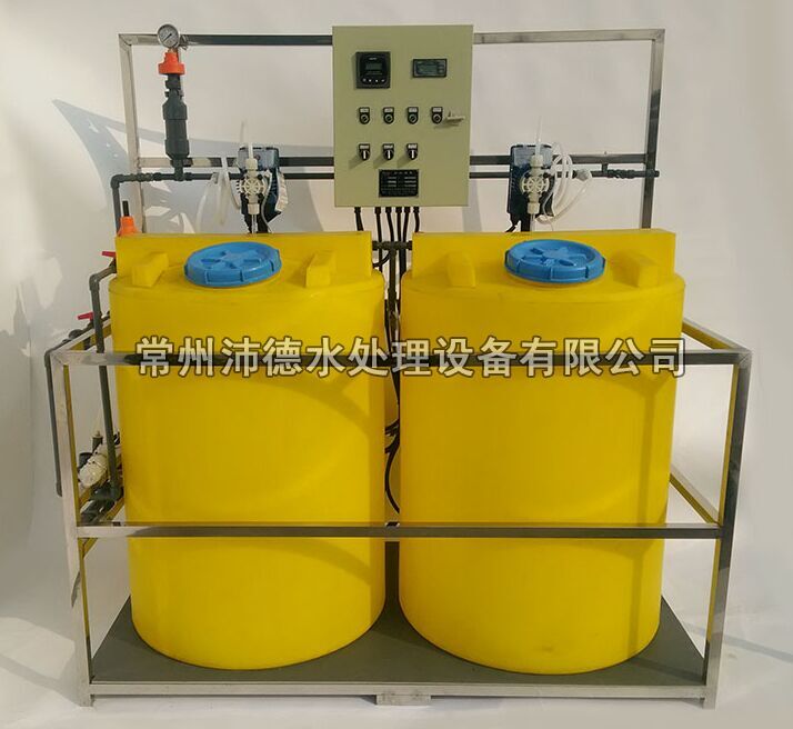 雙泵雙桶型自動(dòng)加藥裝置