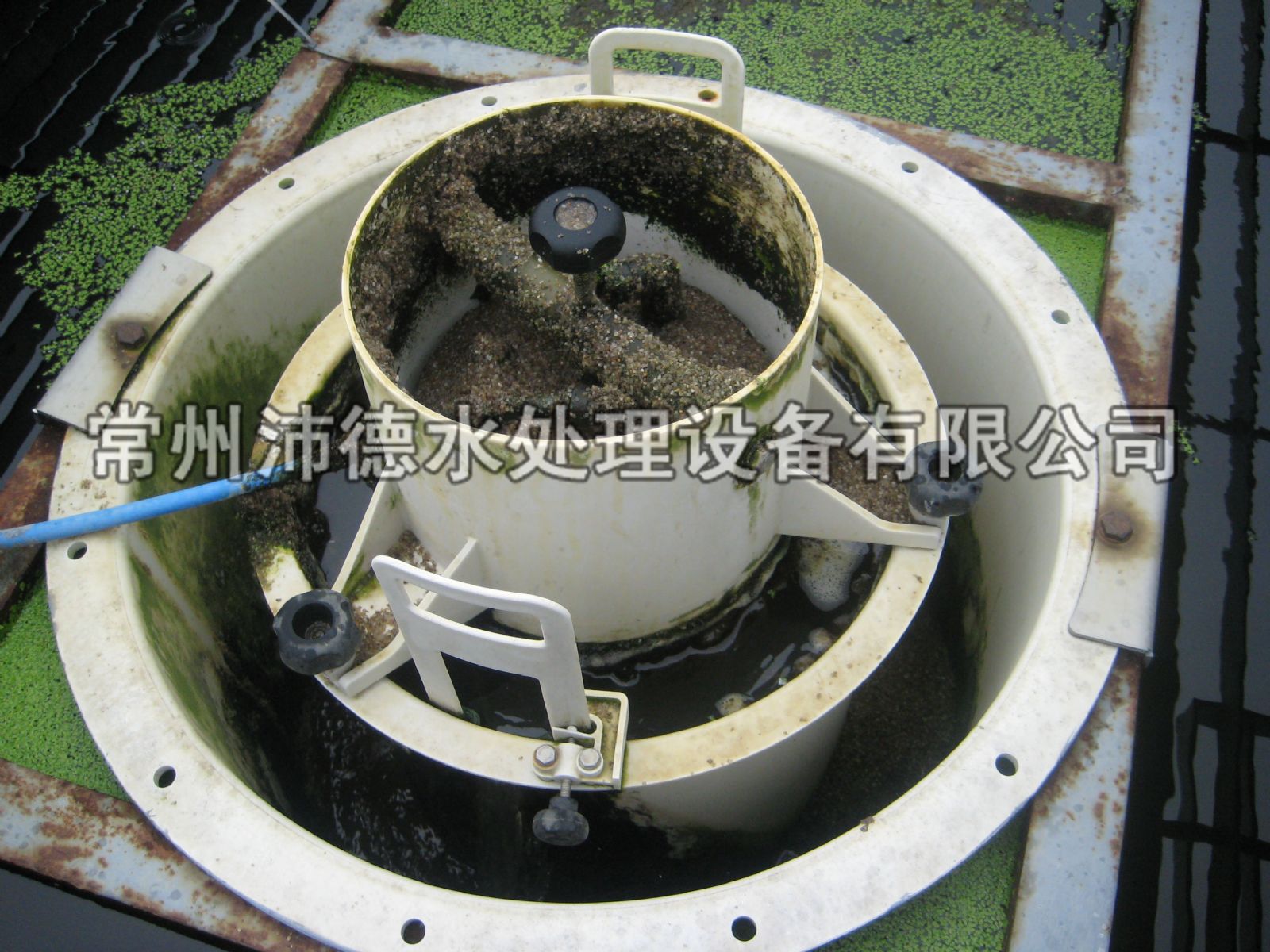 活性砂過濾器現場維護照片