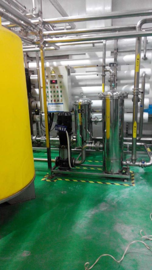 精密過(guò)濾器案例現(xiàn)場(chǎng) 精密過(guò)濾器案例現(xiàn)場(chǎng)